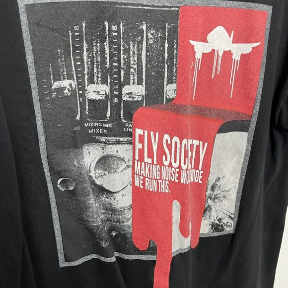 Fly Society Mens Black T Shirt Short Sleeve Graphic Tee Medium We Run This VGC - Picture 3 of 8